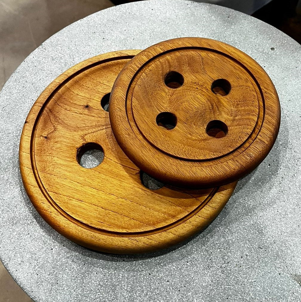 Round Wooden Button Set