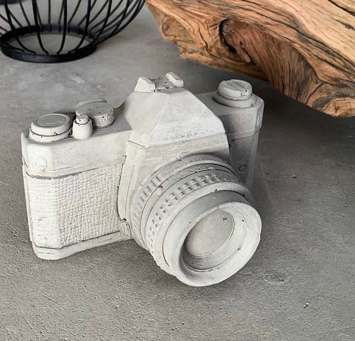 Concrete Reflex Camera