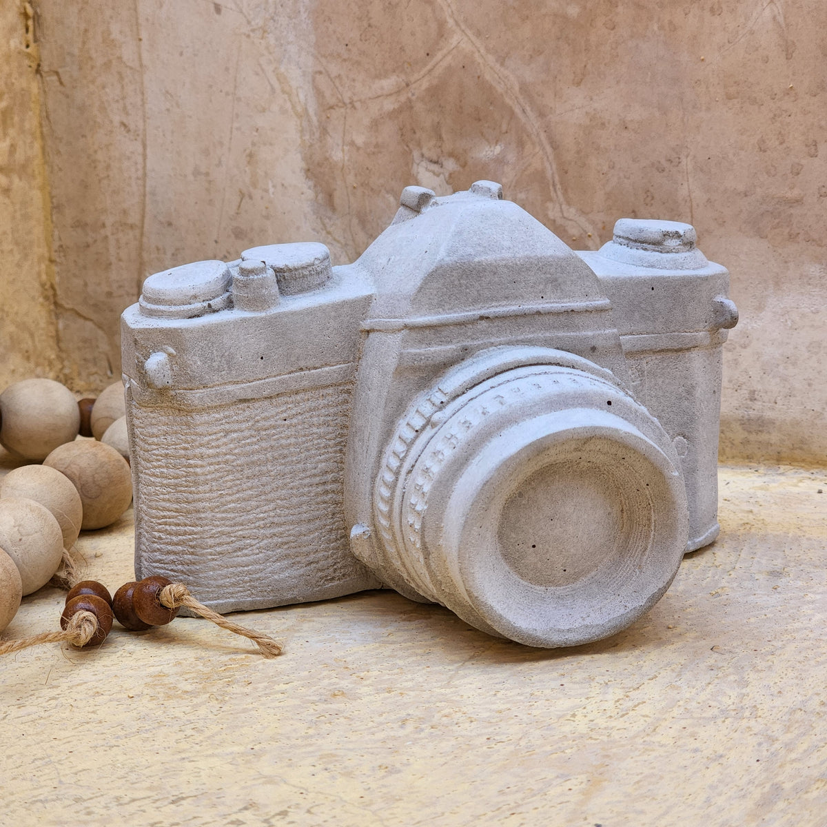 Concrete Reflex Camera